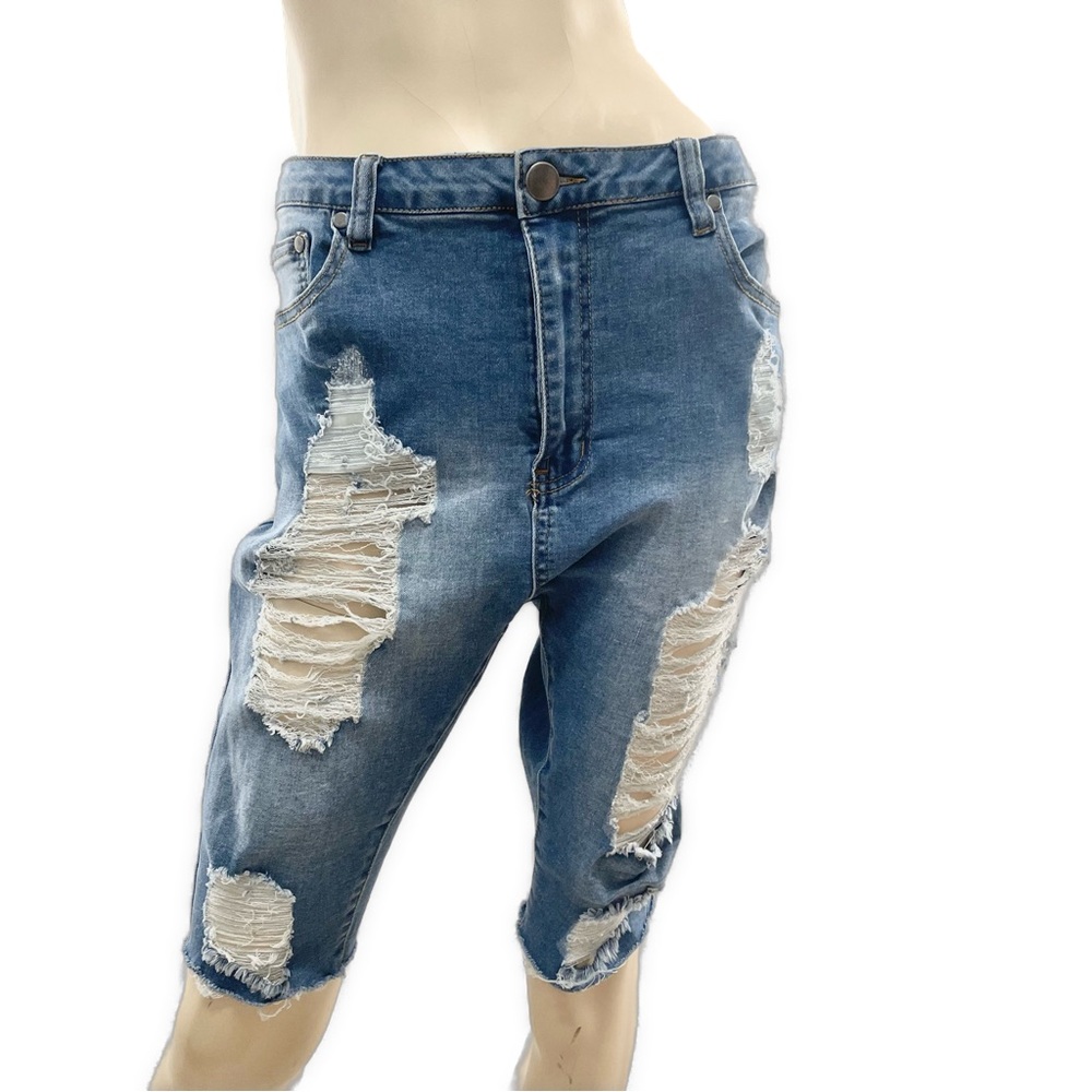 American Bazi- Light Blue Distressed Denim Capri Pants- 1X